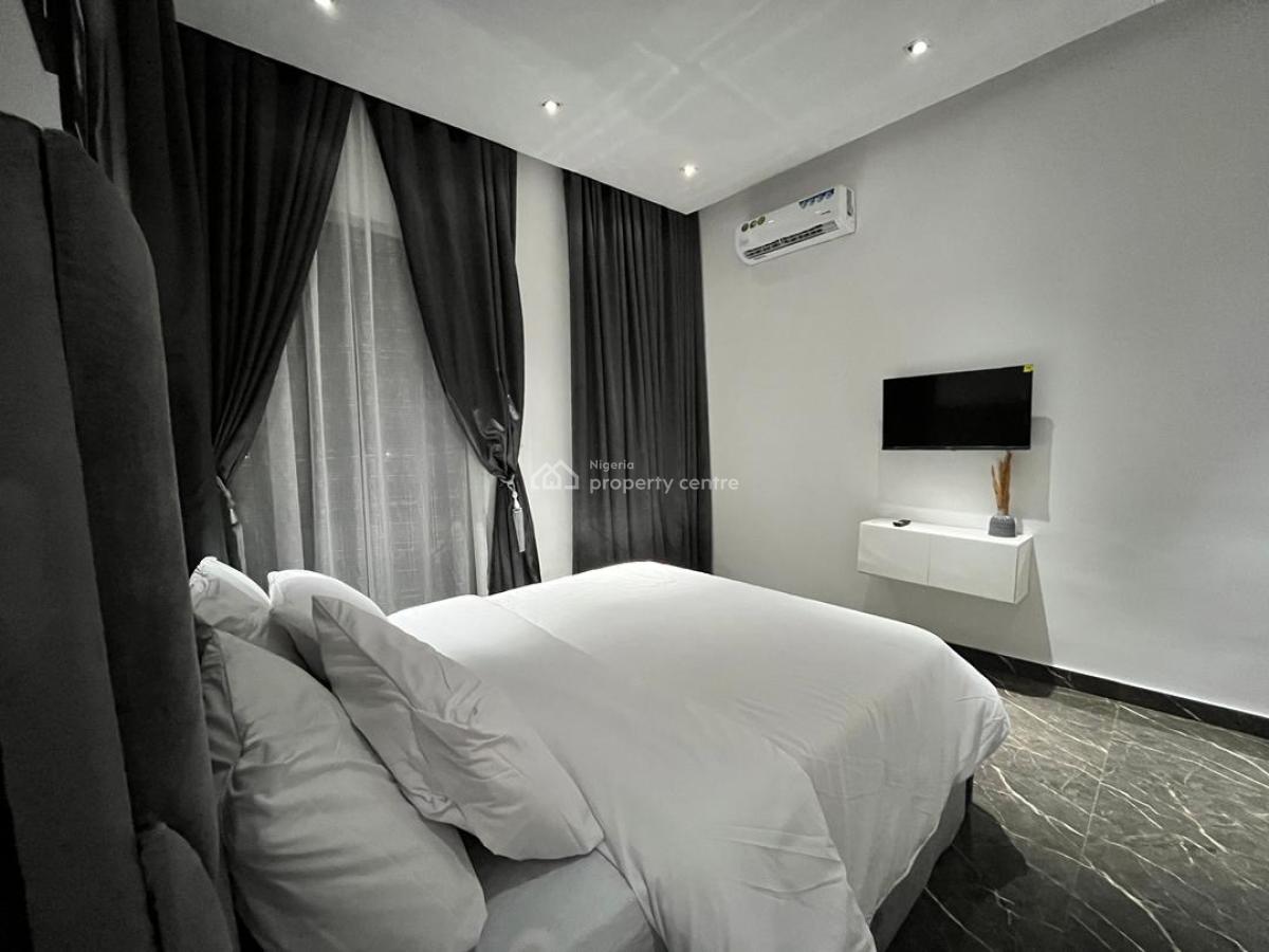 Luxurious Standalone 5 Bedroom Duplex with Ps5, Snooker and Cityview, Beside Parktonia Hotel, Ikate Elegushi, Lekki, Lagos, House Short Let