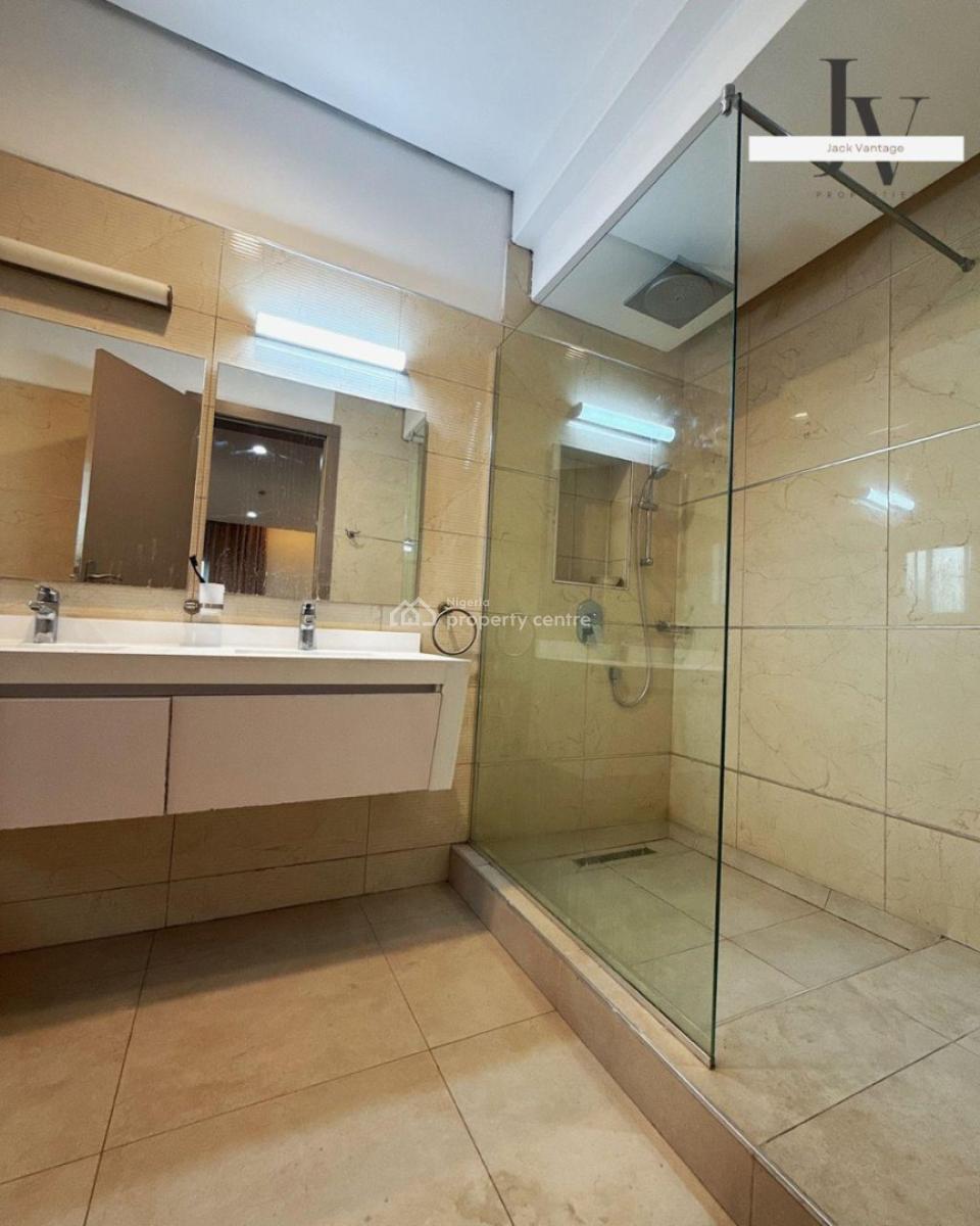Lovely 3 Bederoom Flat on 2nd Floor, Victoria Island (vi), Lagos, Flat / Apartment for Rent
