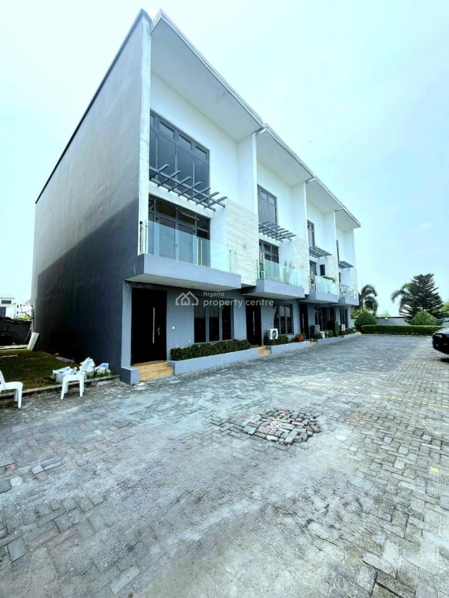 Spacious 4 Bedroom Terraced Duplex, Lekki Phase 1, Lekki, Lagos, Terraced Duplex for Sale