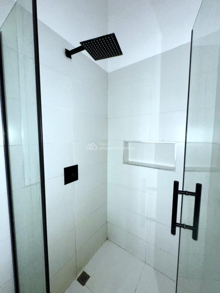 Spacious 4 Bedroom Terraced Duplex, Lekki Phase 1, Lekki, Lagos, Terraced Duplex for Sale