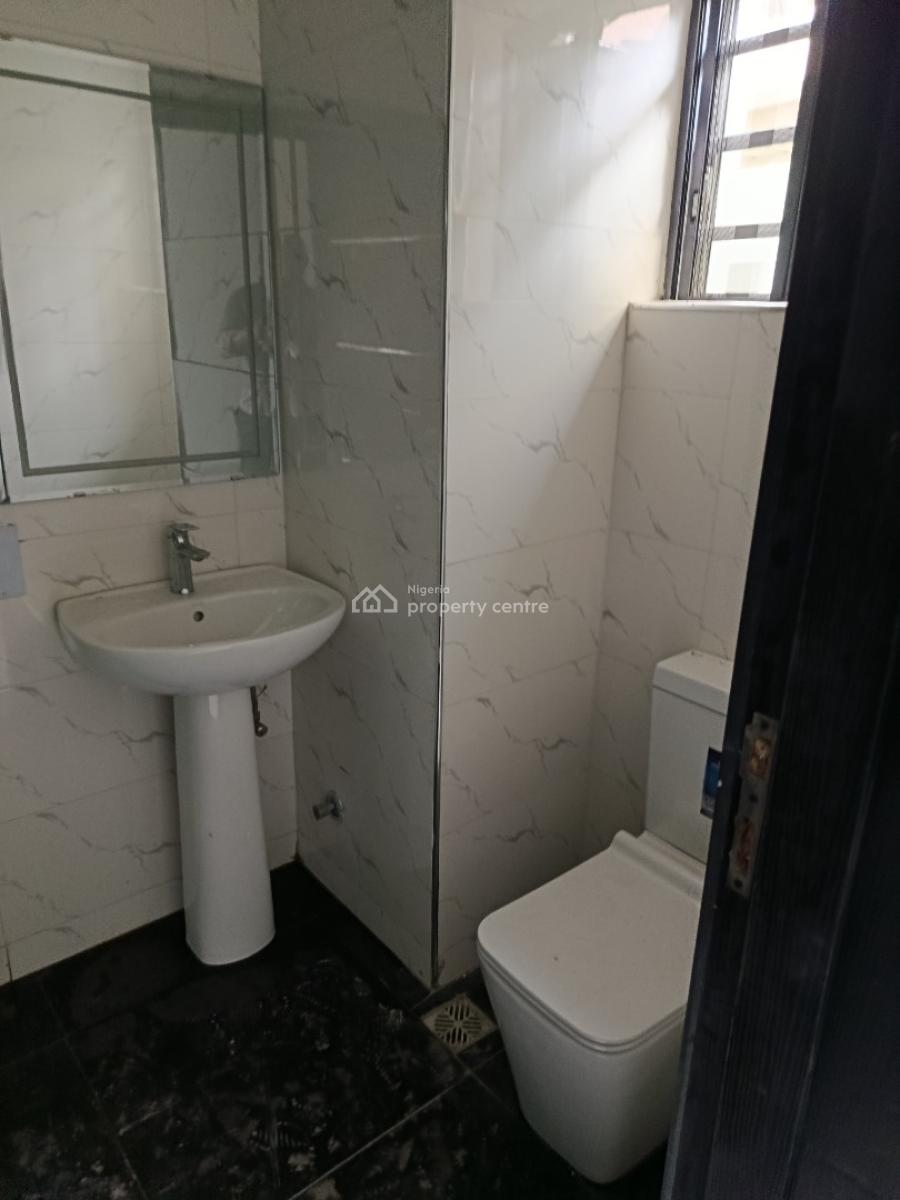 Luxury 2 Bedroom Apartment, Lekki Phase 1, Lekki, Lagos, Flat / Apartment for Rent