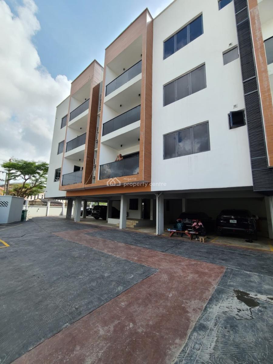 Brand New 3 Bedroom Apartment + Bq, Lekki Phase 1, Lekki, Lagos, Flat / Apartment for Sale