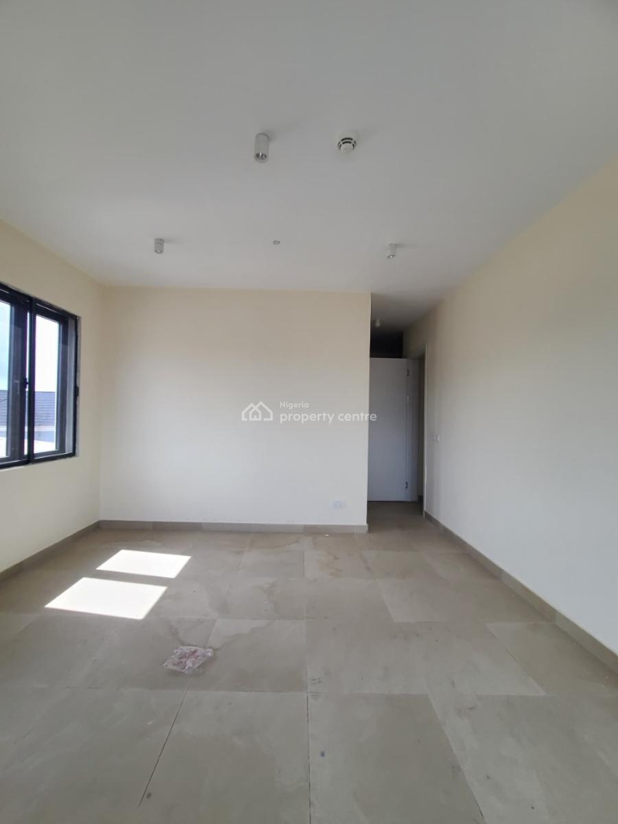 Brand New 3 Bedroom Apartment + Bq, Lekki Phase 1, Lekki, Lagos, Flat / Apartment for Sale