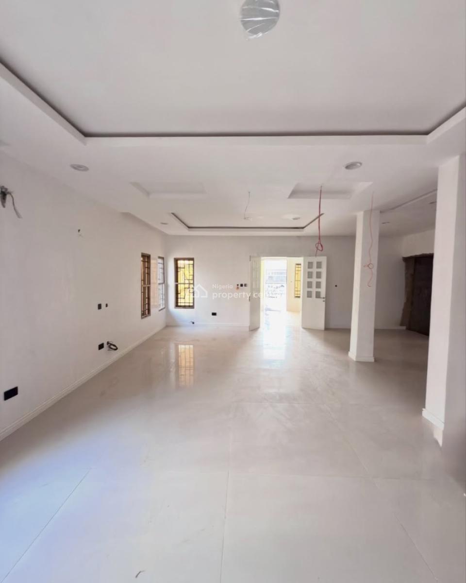 Exquisite 5-bedroom Fully Detached Duplex, Guzape District, Abuja, Detached Duplex for Sale