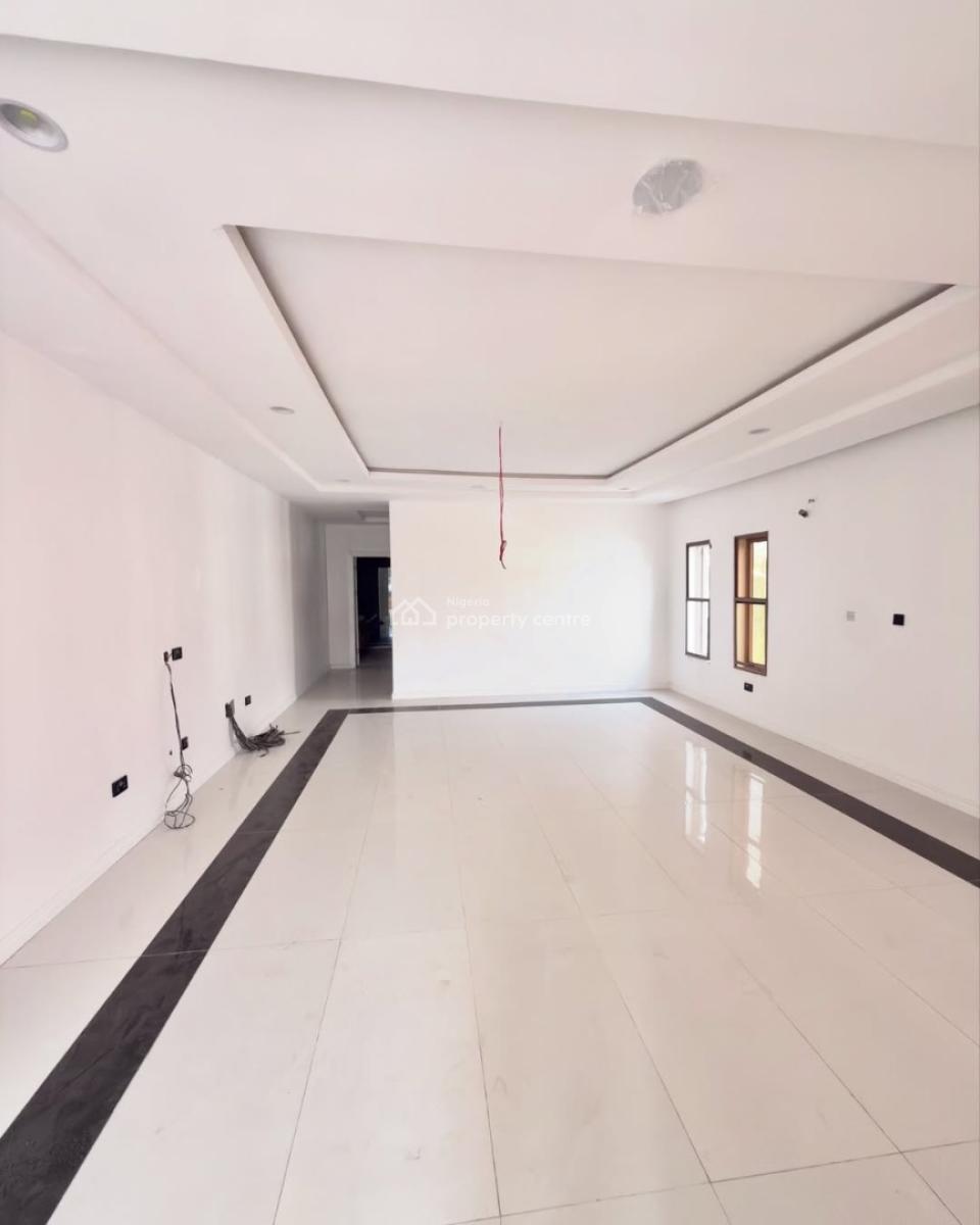 Exquisite 5-bedroom Fully Detached Duplex, Guzape District, Abuja, Detached Duplex for Sale