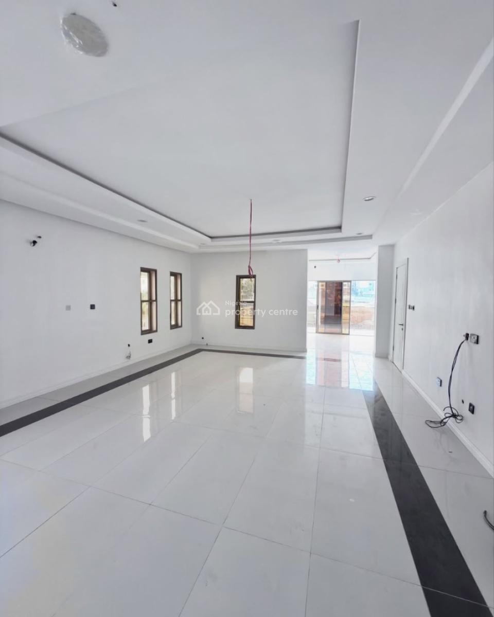 Exquisite 5-bedroom Fully Detached Duplex, Guzape District, Abuja, Detached Duplex for Sale