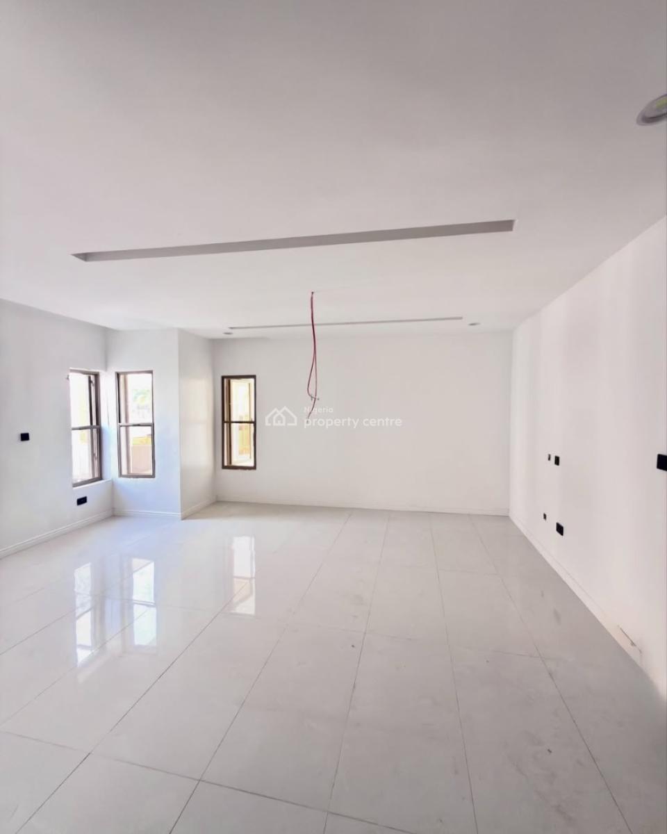 Exquisite 5-bedroom Fully Detached Duplex, Guzape District, Abuja, Detached Duplex for Sale