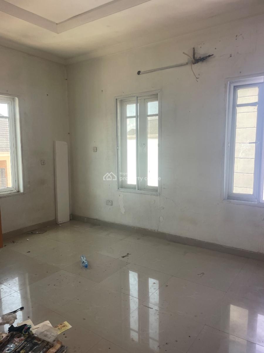 Spacious 2 Bedroom Apartment, Ikota Gra, Ikota, Lekki, Lagos, Flat / Apartment for Rent