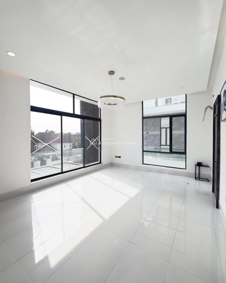 8 Bedroom Villa, Asokoro District, Abuja, House for Sale