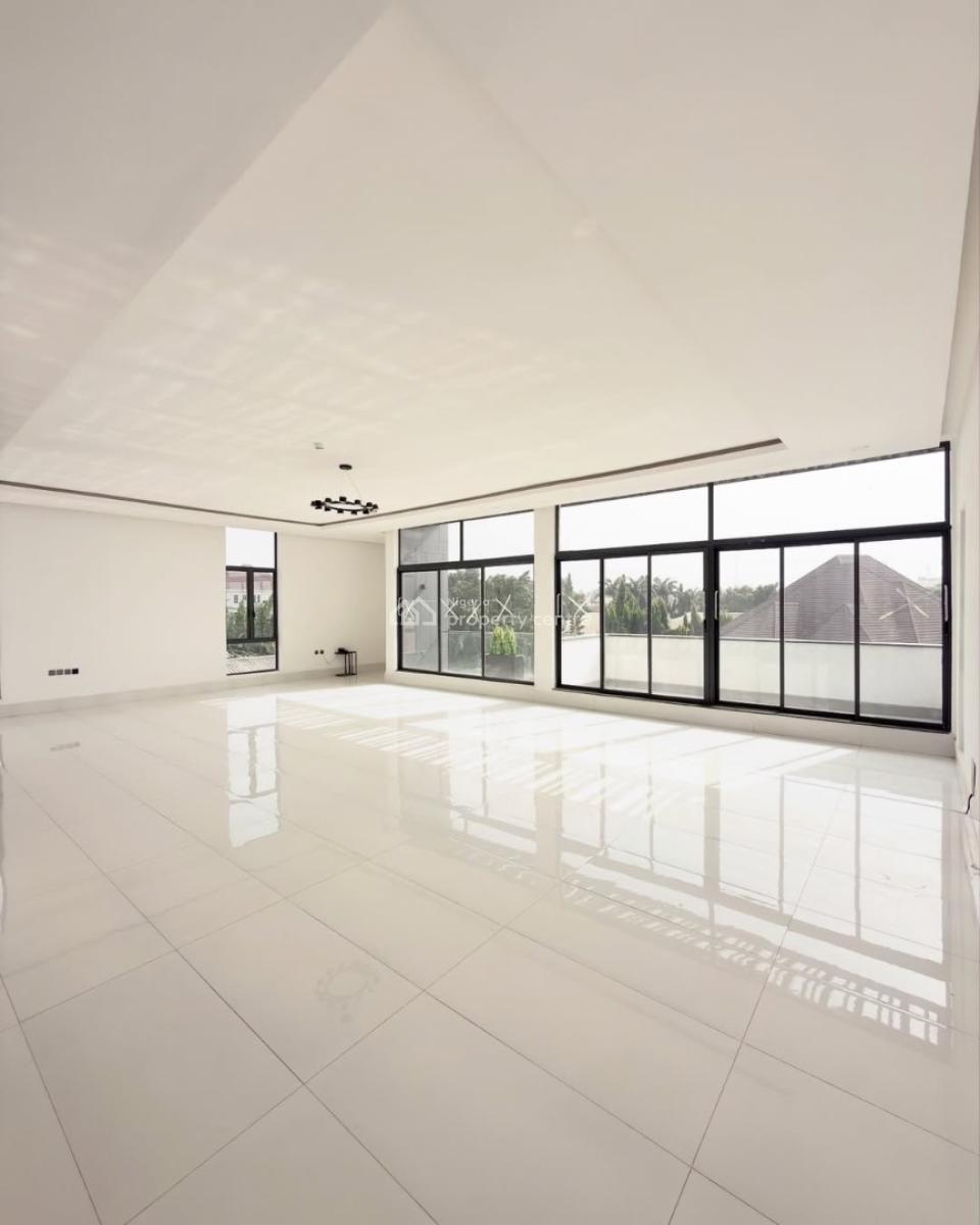 8 Bedroom Villa, Asokoro District, Abuja, House for Sale