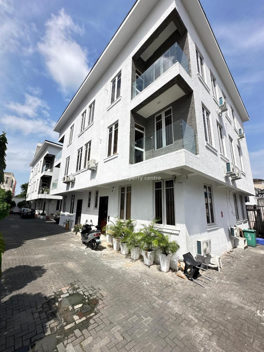4 Bedroom Semi-detached Duplex with 2 Living Rooms, Parkview, Ikoyi, Lagos, Semi-detached Duplex for Rent