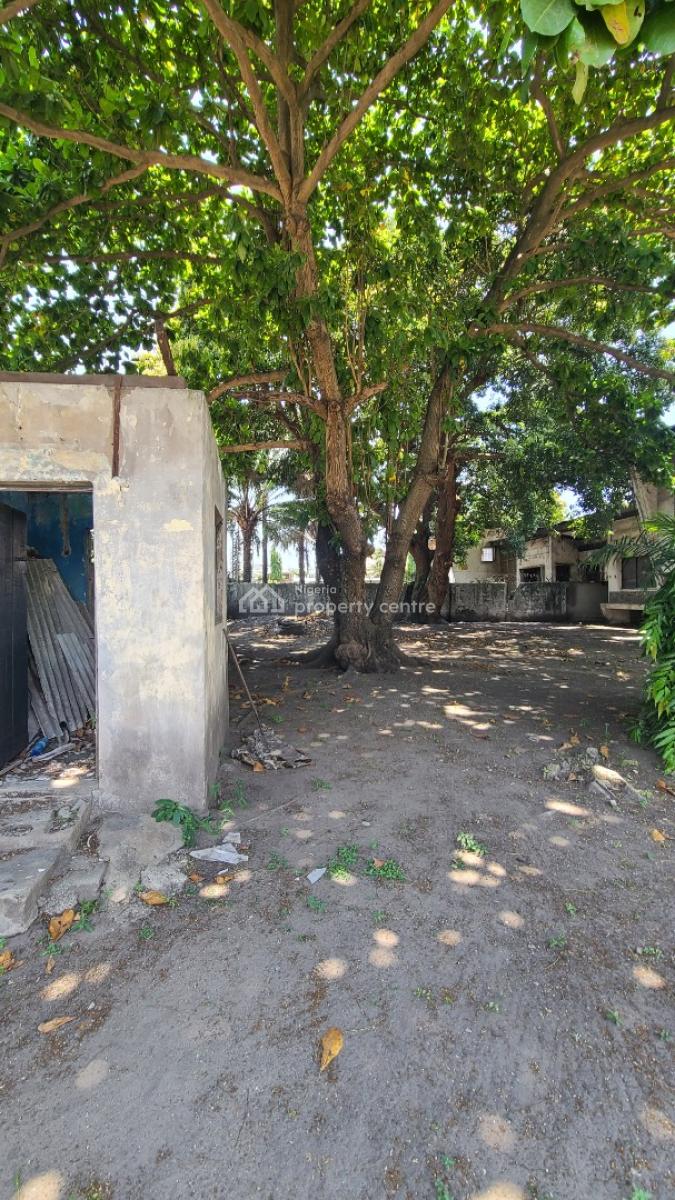 Almost 3000sqm of Land  Available in a Serene Environment, Gra, Apapa, Lagos, Mixed-use Land for Sale