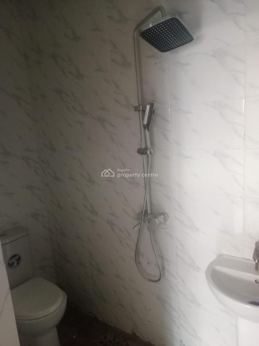 Newly Built Exquisite 2 Bedroom Apartment, Elemoro, Bogije, Ibeju Lekki, Lagos, Flat / Apartment for Rent