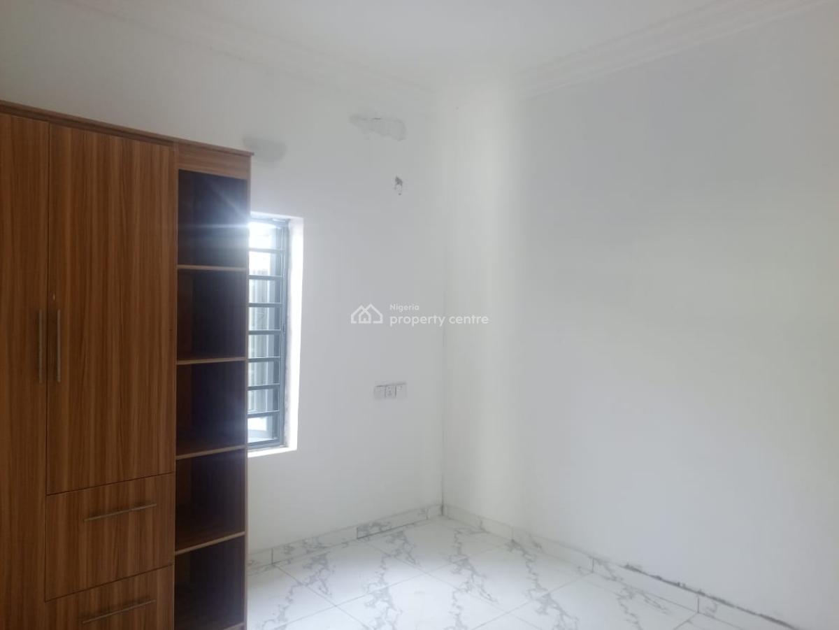 Newly Built Exquisite 2 Bedroom Apartment, Elemoro, Bogije, Ibeju Lekki, Lagos, Flat / Apartment for Rent