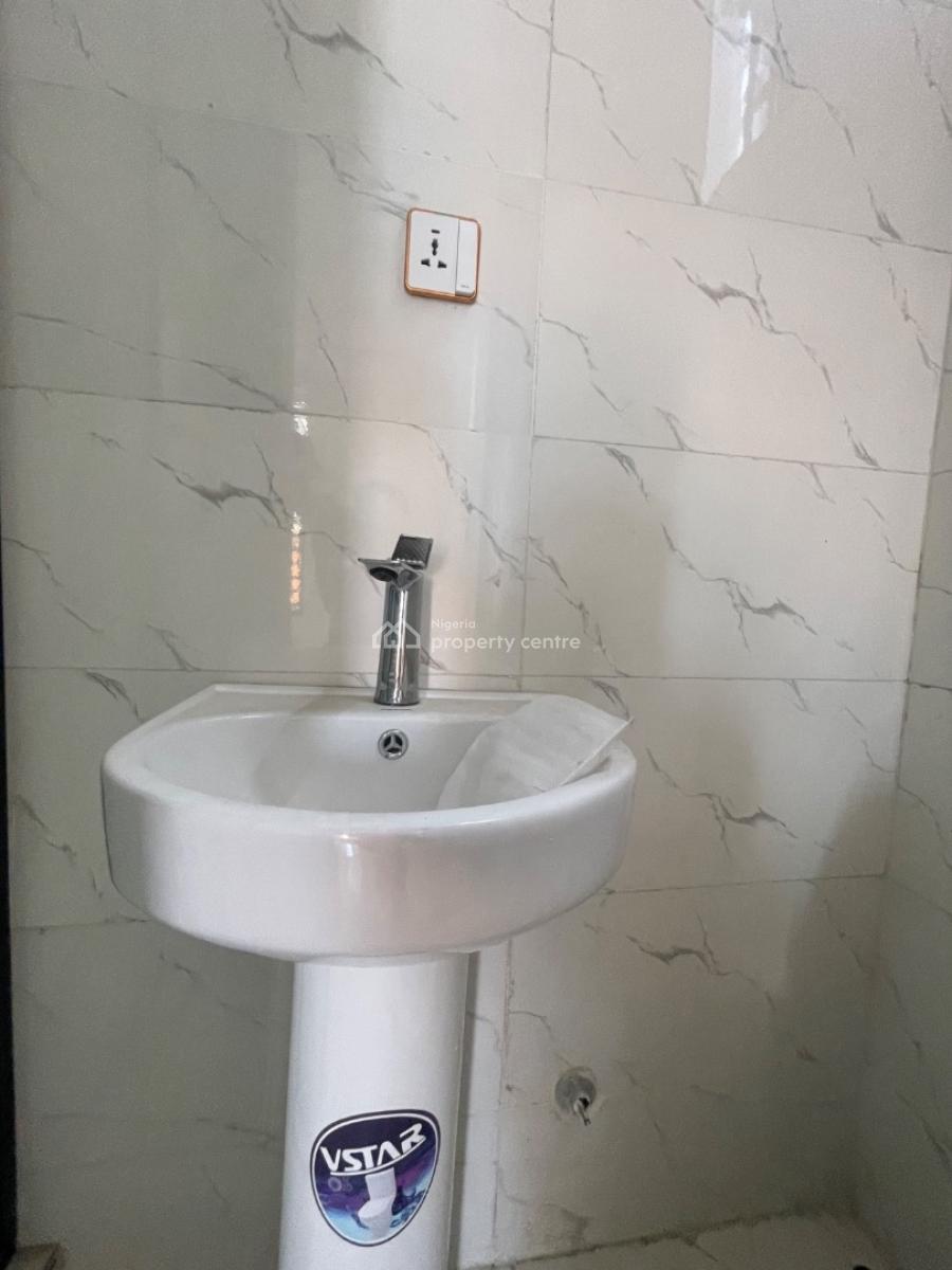 Value Packed 4 Bedroom Detached Home with Bq for Grab, Sangotedo, Ajah, Lagos, Detached Duplex for Sale