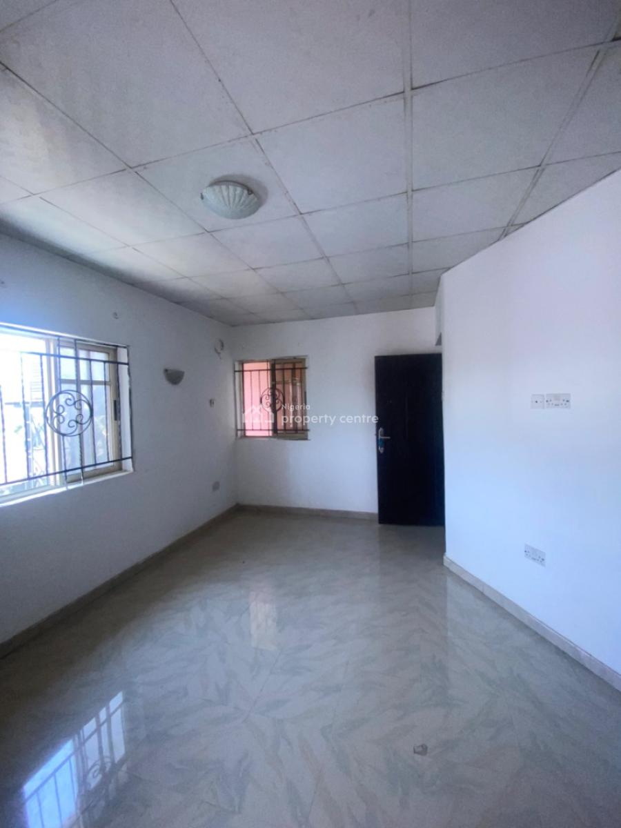 Luxury Selfcon Available Upstairs, Behind Blenco, Sangotedo, Ajah, Lagos, Self Contain (single Rooms) for Rent
