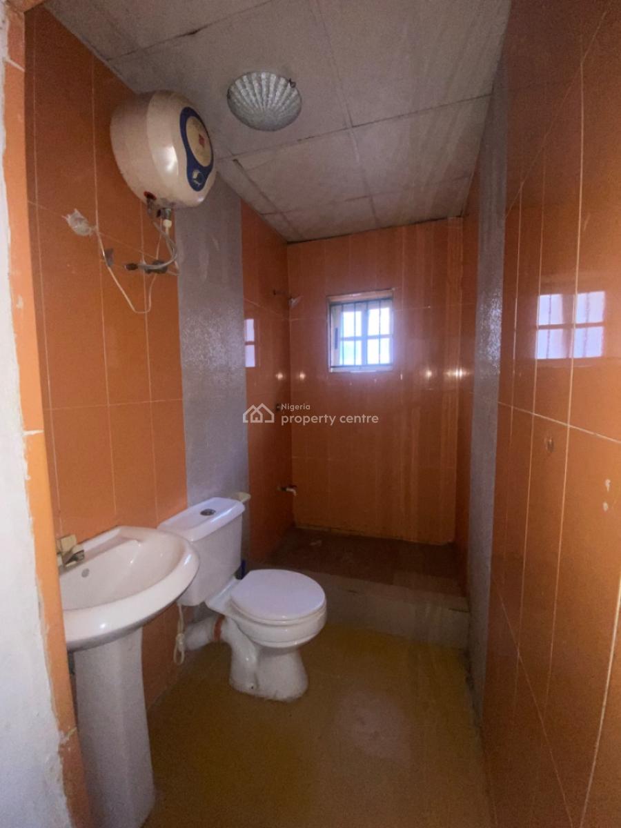 Luxury Selfcon Available Upstairs, Behind Blenco, Sangotedo, Ajah, Lagos, Self Contain (single Rooms) for Rent