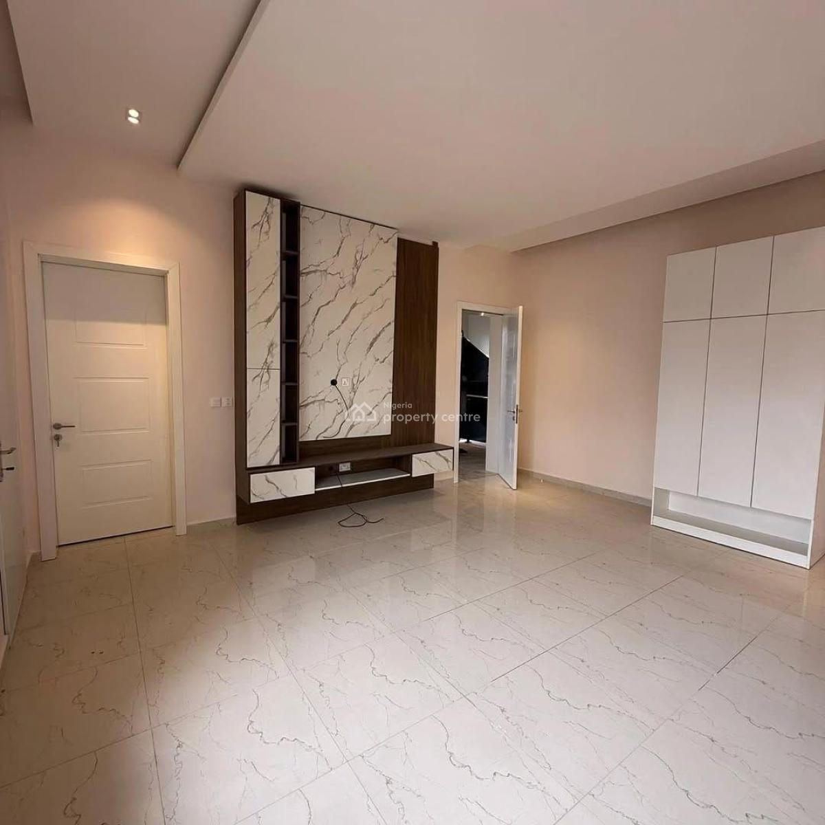 5bedroom Semi Detached Duplex, Guzape, Abuja, Guzape District, Abuja, House for Sale