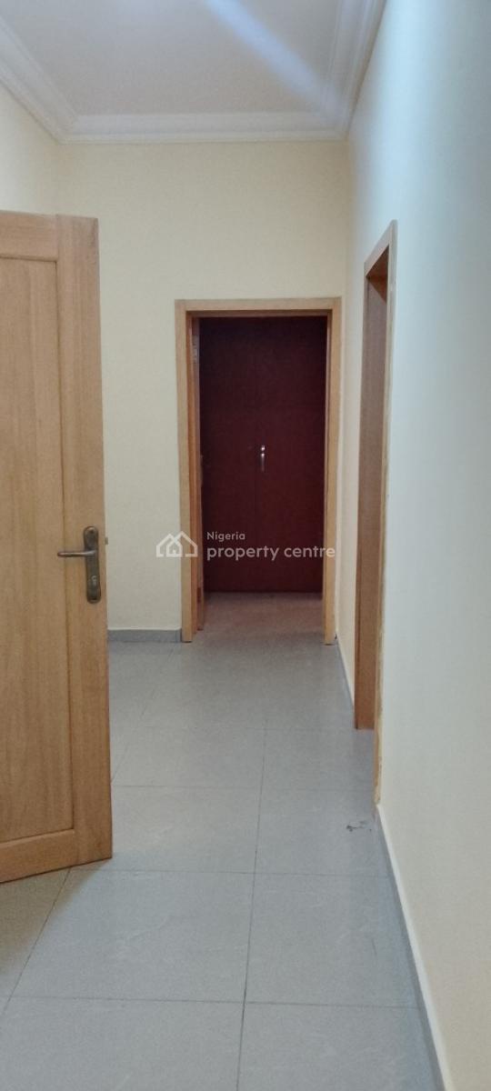 a Standard 3 Bedroom Flat, Chevron Drive, Bera Estate, Chevron, Lekki, Lagos, Flat / Apartment for Rent