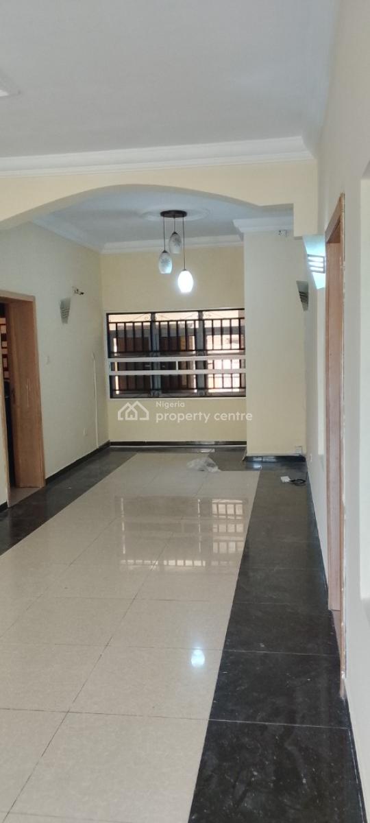 a Standard 3 Bedroom Flat, Chevron Drive, Bera Estate, Chevron, Lekki, Lagos, Flat / Apartment for Rent