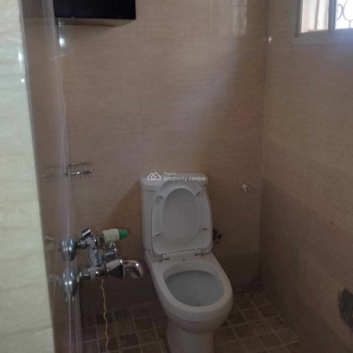 Exquisite 1 Bedroom Apartment with 2-toilets, Gwarinpa, Abuja, Mini Flat (room and Parlour) for Rent