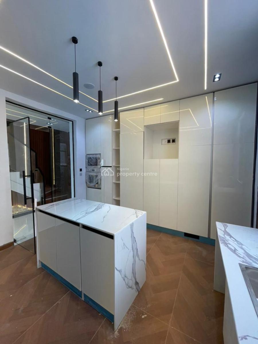 Luxury 5 Bedroom Fully Detached Duplex with Bq in a Secured Estate, Luxury 5 Bedroom Duplex with Bq in a Secured Estate in Chevron, Lekki, Lagos, Detached Duplex for Sale