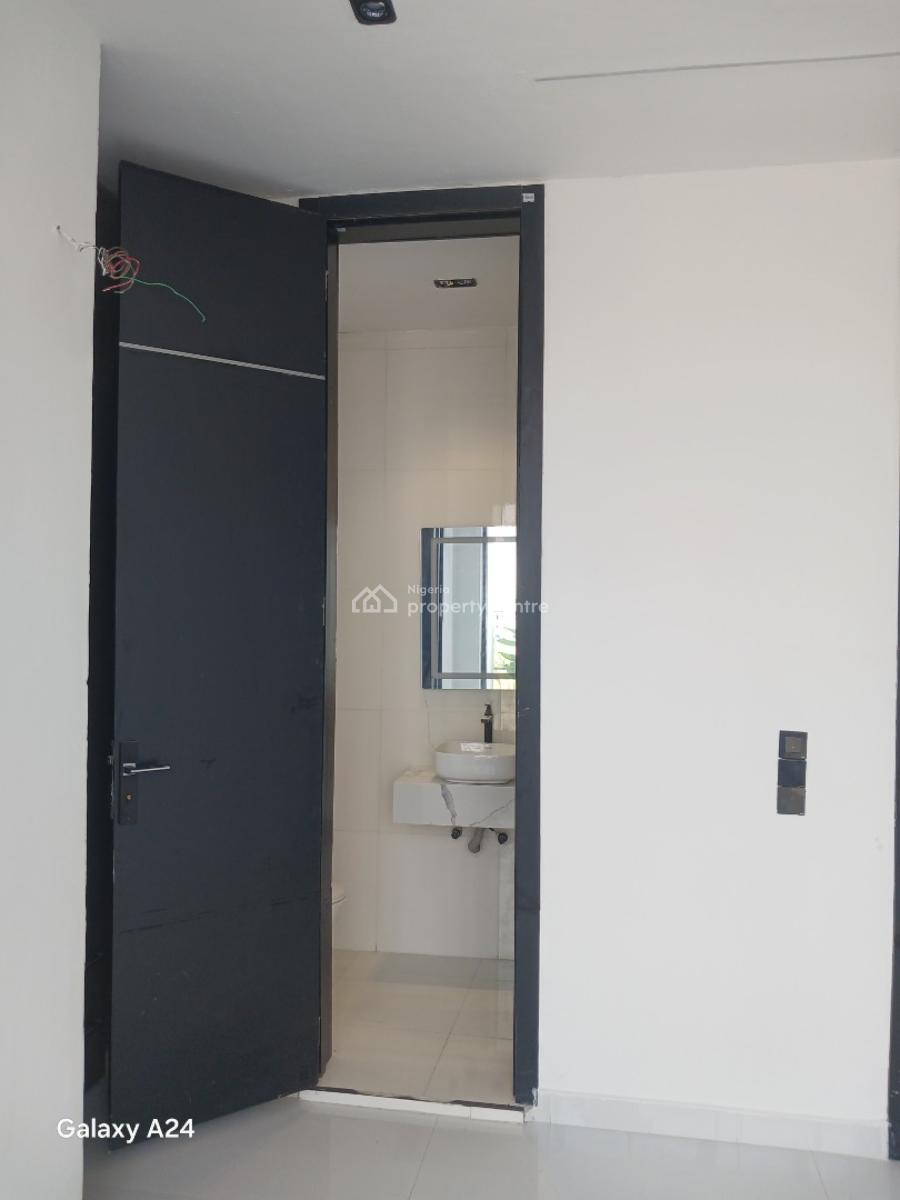 Fine Class 5bedroom Detached House at Chevron in a Lovely Estate, Chevron, Lekki Expressway, Lekki, Lagos, Detached Duplex for Sale