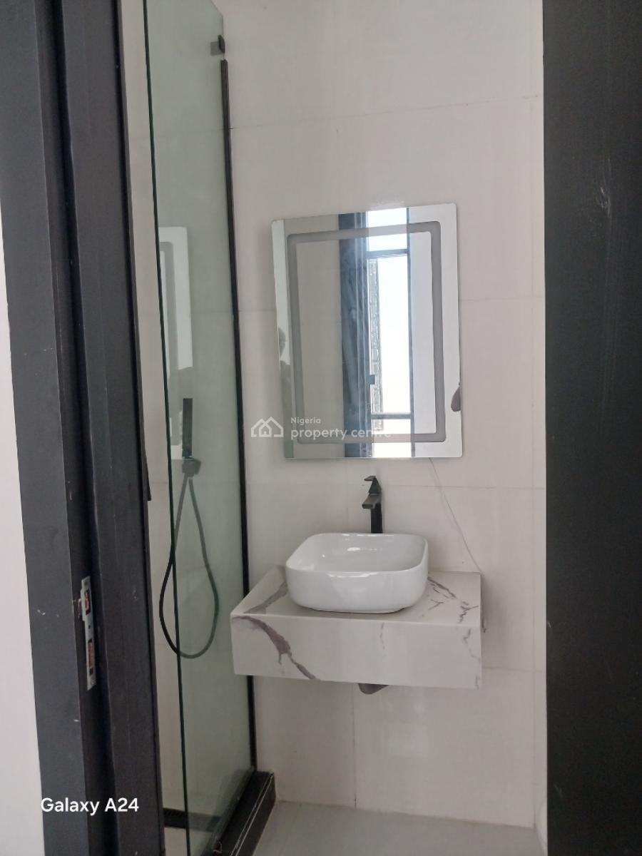 Fine Class 5bedroom Detached House at Chevron in a Lovely Estate, Chevron, Lekki Expressway, Lekki, Lagos, Detached Duplex for Sale