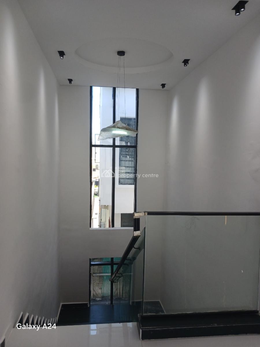 Fine Class 5bedroom Detached House at Chevron in a Lovely Estate, Chevron, Lekki Expressway, Lekki, Lagos, Detached Duplex for Sale