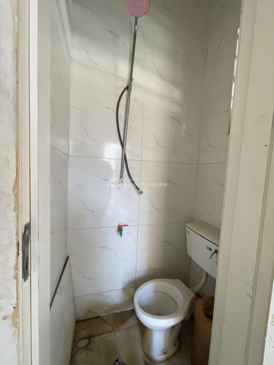 Bq with Shared Kitchen, Lekki County Estate, Ikota, Lekki, Lagos, Self Contain (single Rooms) for Rent