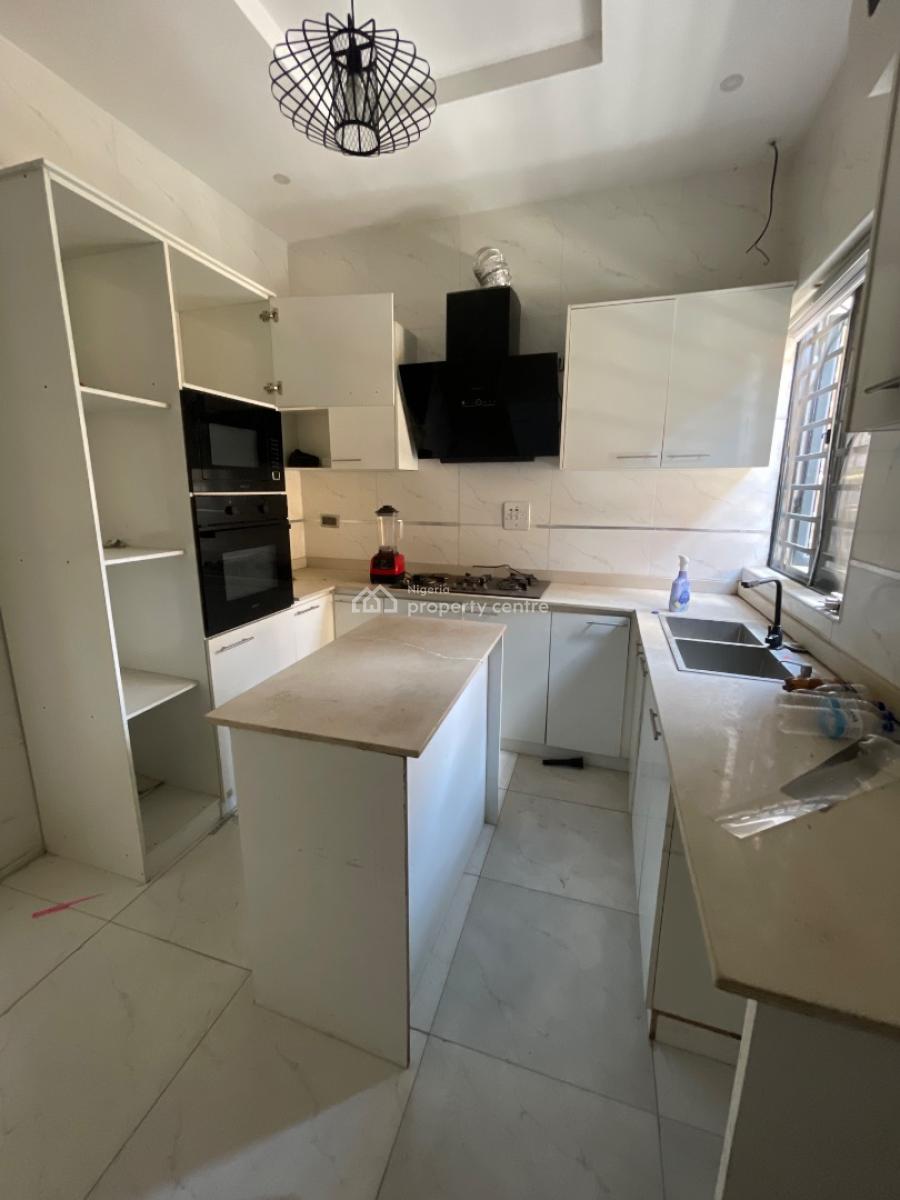 Bq with Shared Kitchen, Lekki County Estate, Ikota, Lekki, Lagos, Self Contain (single Rooms) for Rent