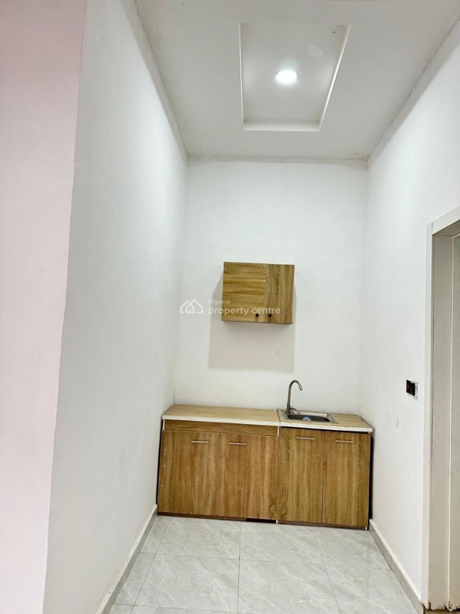 Exquisite Spacious Studio Apartment, Orchid, Lekki, Lagos, Flat / Apartment for Rent