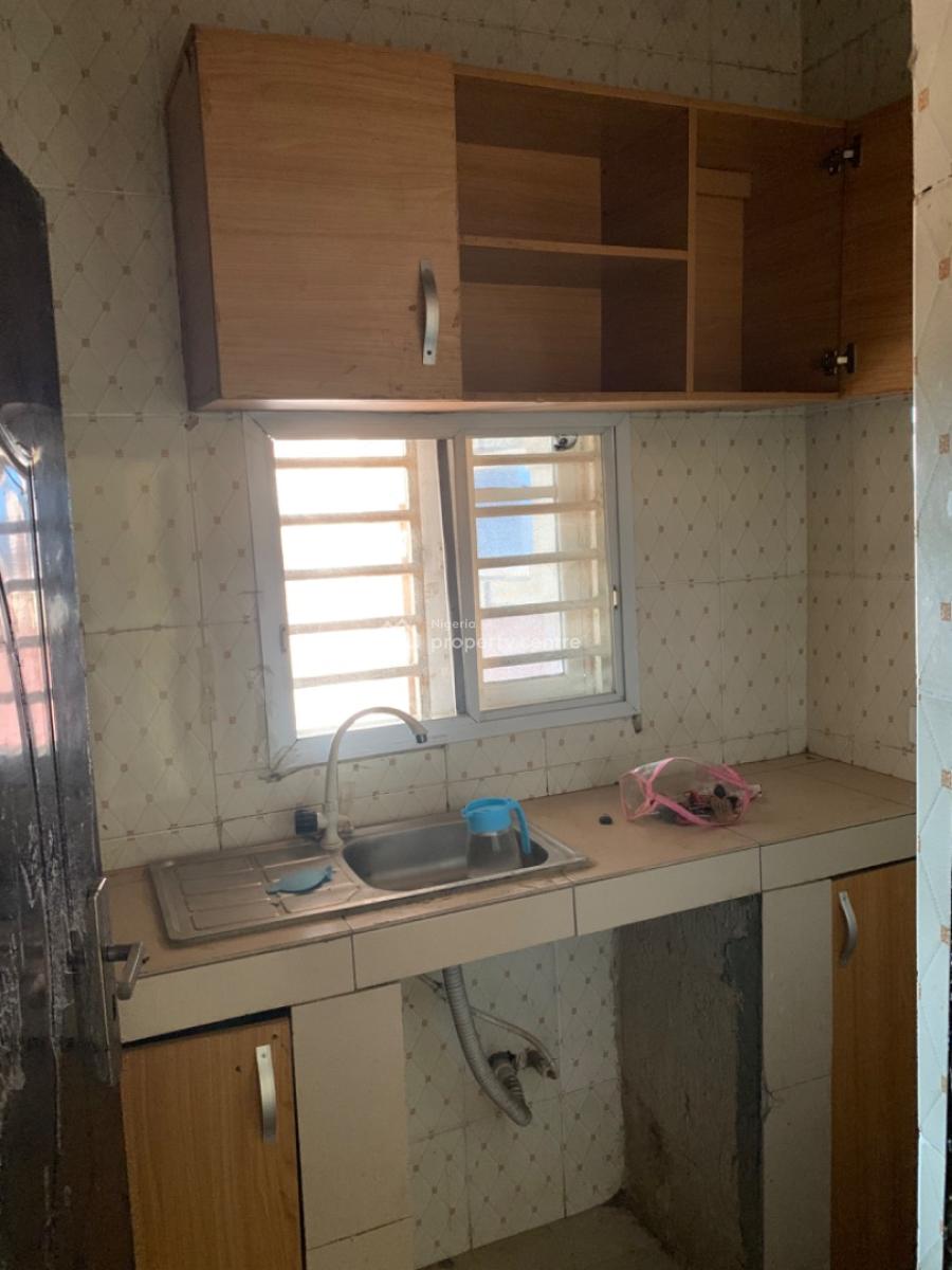 Luxury 2 Bedroom Apartment, Olowora, Magodo, Lagos, Flat / Apartment for Rent