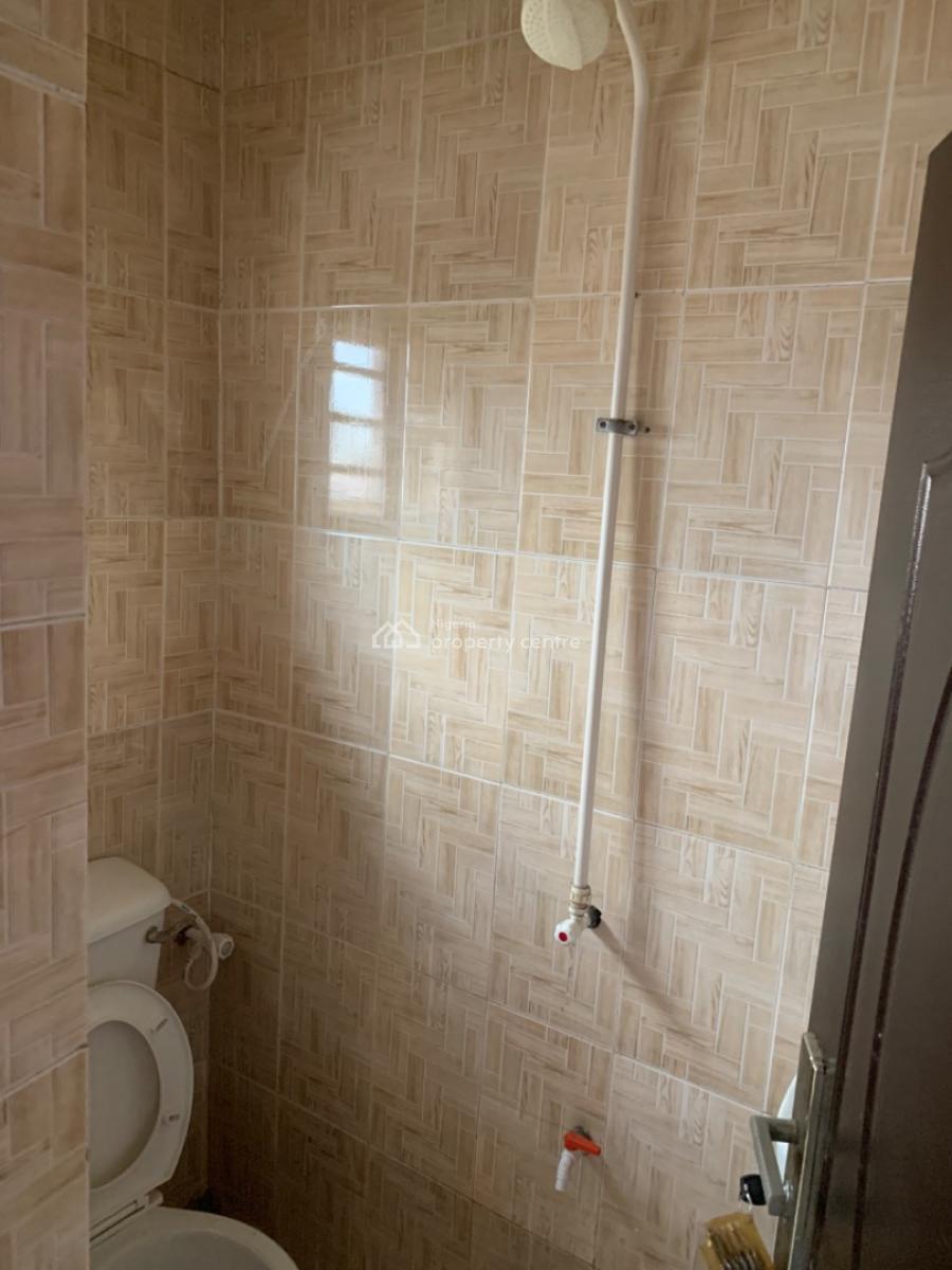 Luxury 3 Bedroom Apartment, Olowora, Magodo, Lagos, Flat / Apartment for Rent