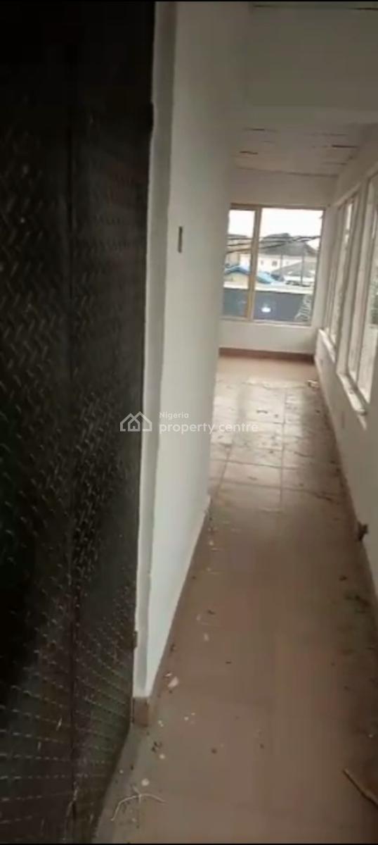 Massive Shop Upstairs with Glass, Badore, Ajah, Lagos, Shop for Rent