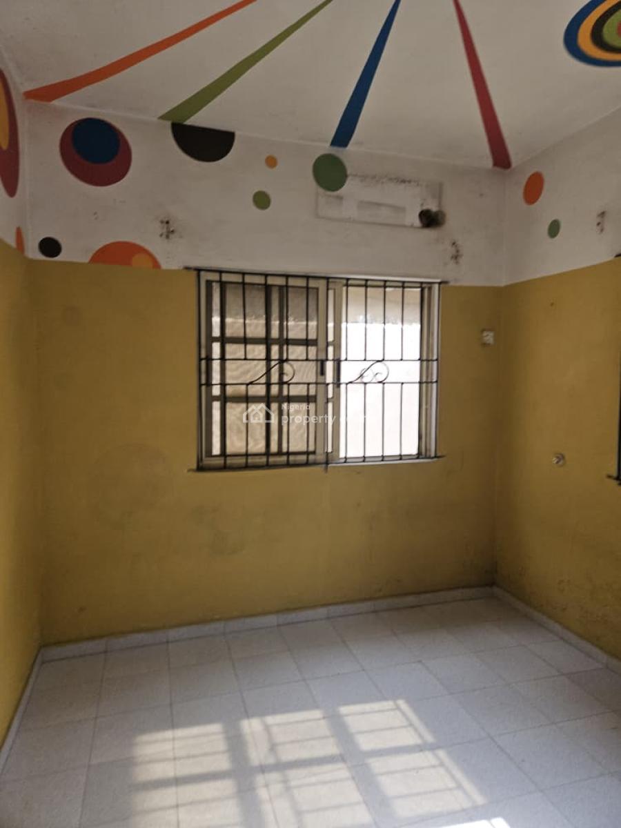 3 Bedroom Flat, Gra Phase 1, Magodo, Lagos, Flat / Apartment for Rent