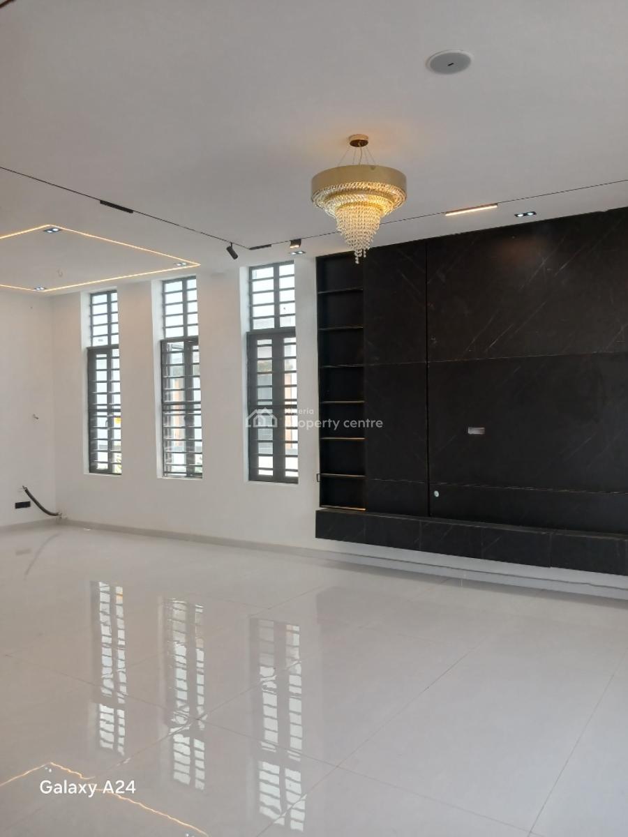 Super Luxurious 5 Bedroom with Swimming Pool, Chevron, Lekki Expressway, Lekki, Lagos, Detached Duplex for Sale