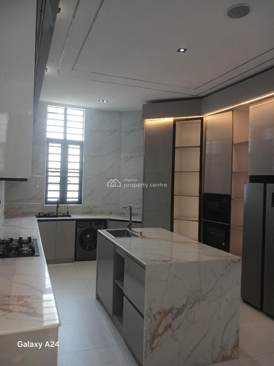 Super Luxurious 5 Bedroom with Swimming Pool, Chevron, Lekki Expressway, Lekki, Lagos, Detached Duplex for Sale
