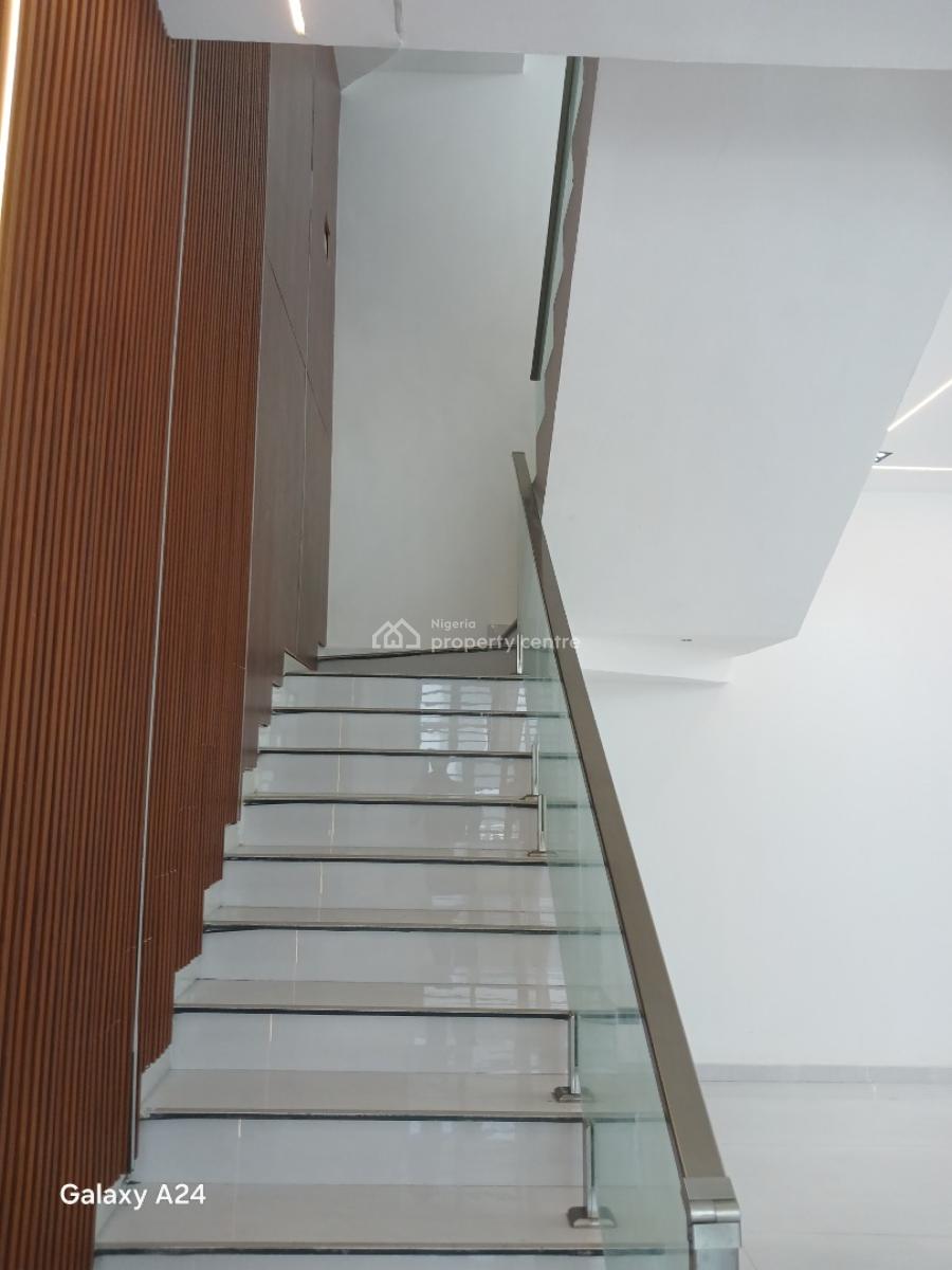 Super Luxurious 5 Bedroom with Swimming Pool, Chevron, Lekki Expressway, Lekki, Lagos, Detached Duplex for Sale