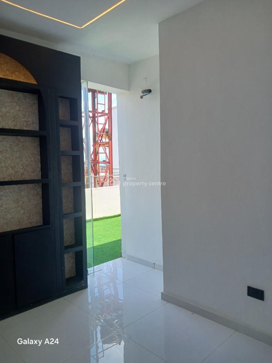 Super Luxurious 5 Bedroom with Swimming Pool, Chevron, Lekki Expressway, Lekki, Lagos, Detached Duplex for Sale