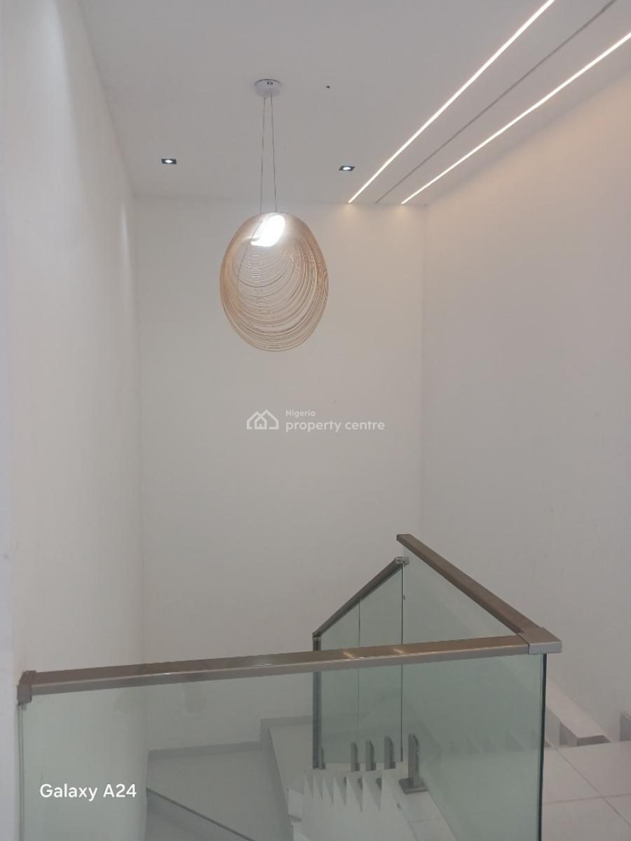 Super Luxurious 5 Bedroom with Swimming Pool, Chevron, Lekki Expressway, Lekki, Lagos, Detached Duplex for Sale