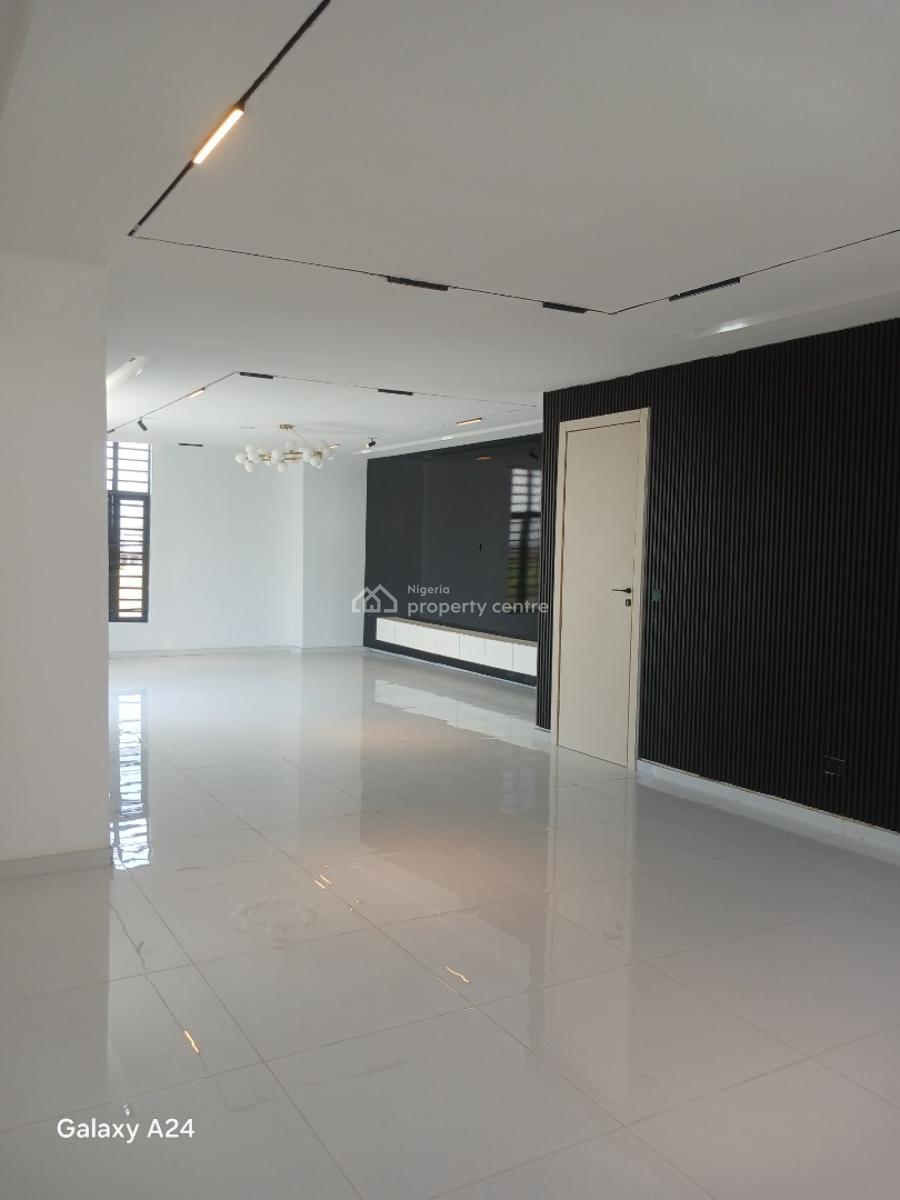 Super Luxurious 5 Bedroom with Swimming Pool, Chevron, Lekki Expressway, Lekki, Lagos, Detached Duplex for Sale