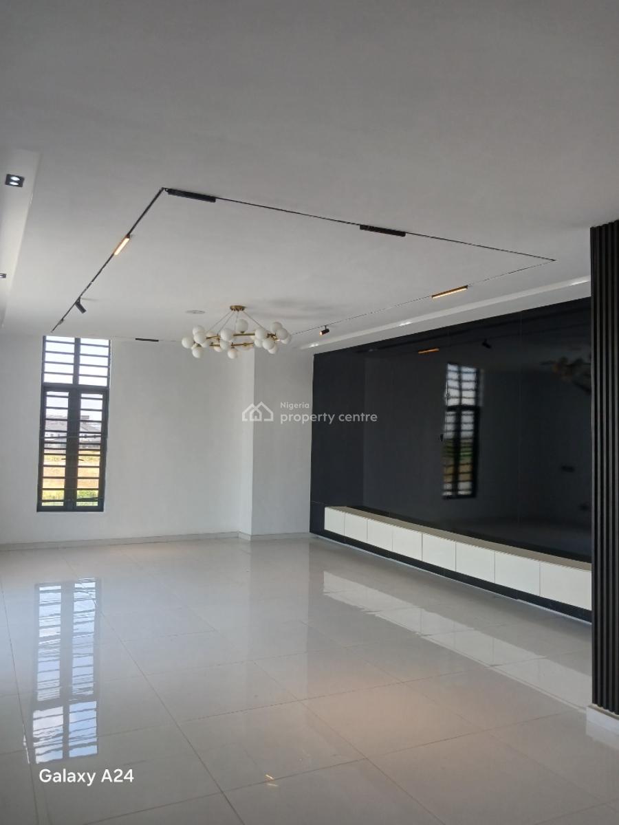 Super Luxurious 5 Bedroom with Swimming Pool, Chevron, Lekki Expressway, Lekki, Lagos, Detached Duplex for Sale