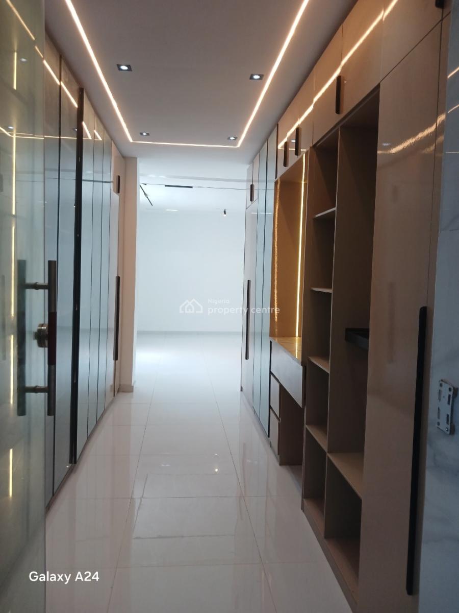 Super Luxurious 5 Bedroom with Swimming Pool, Chevron, Lekki Expressway, Lekki, Lagos, Detached Duplex for Sale