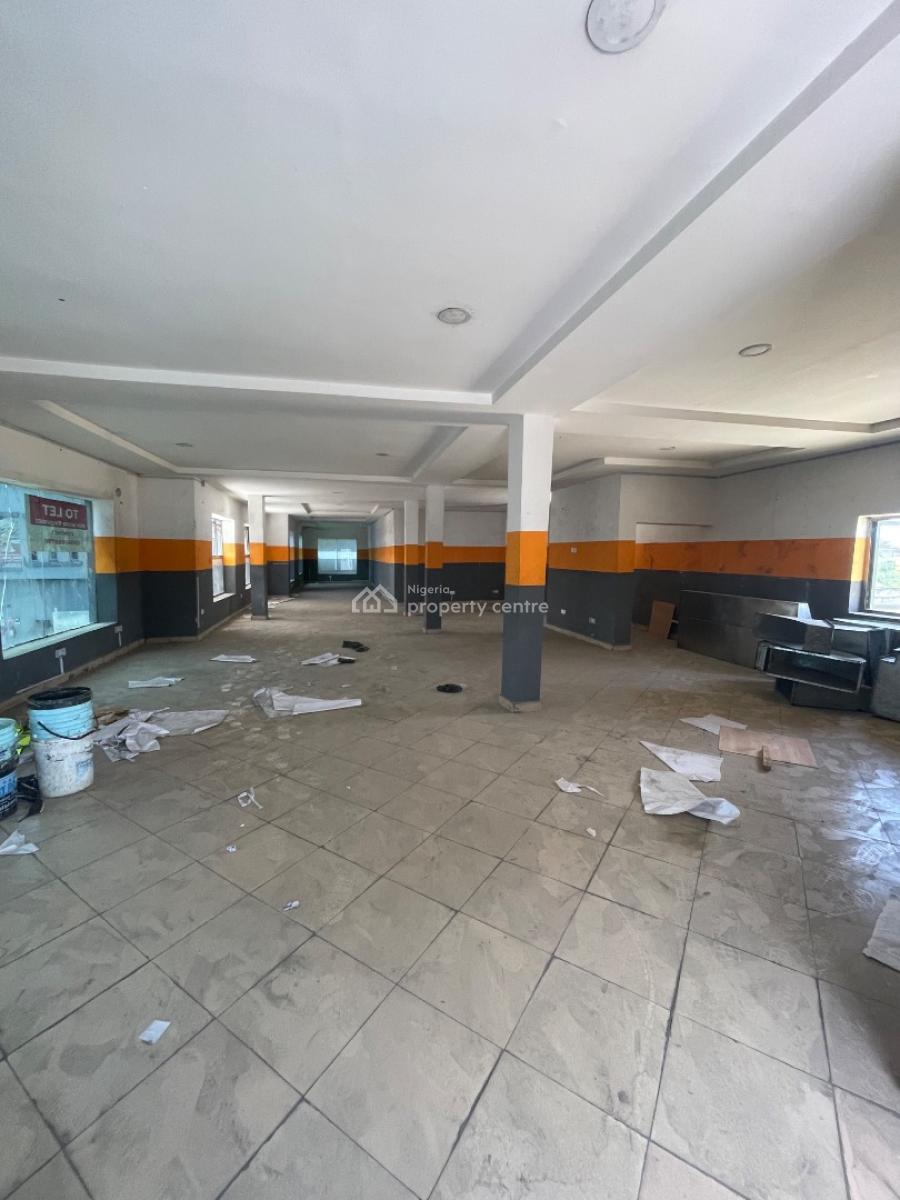 176 Square Meters Space on The Express, Majek, Sangotedo, Ajah, Lagos, Plaza / Complex / Mall for Rent