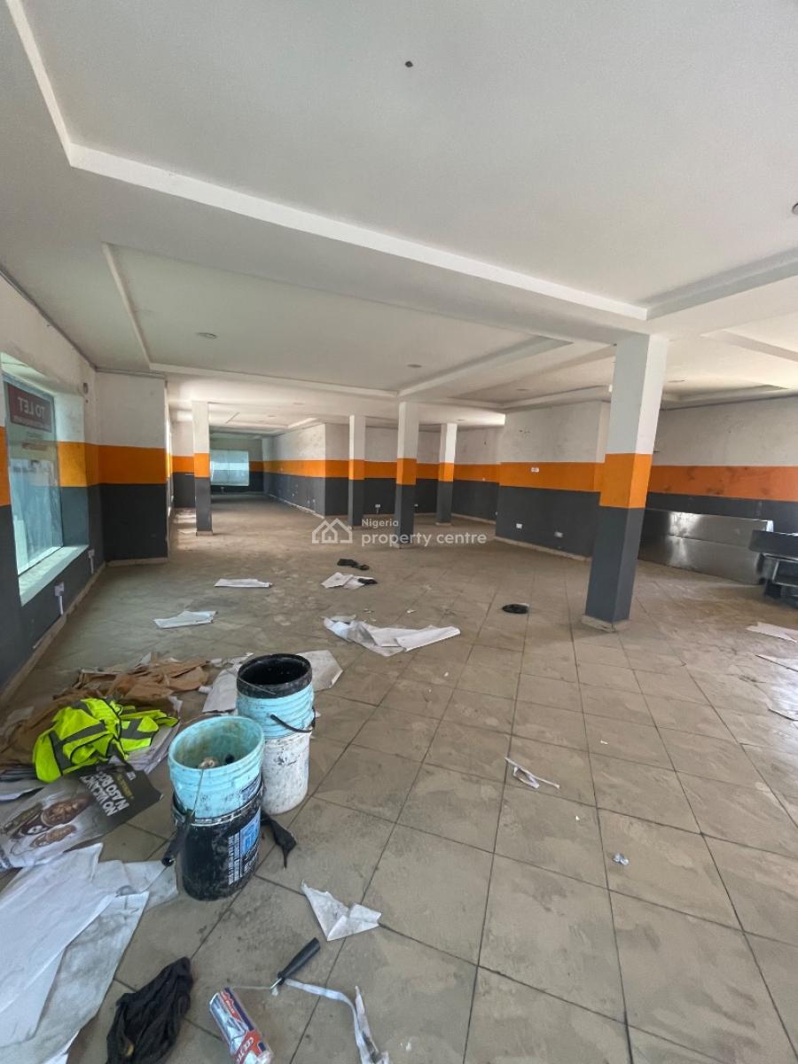 176 Square Meters Space on The Express, Majek, Sangotedo, Ajah, Lagos, Plaza / Complex / Mall for Rent