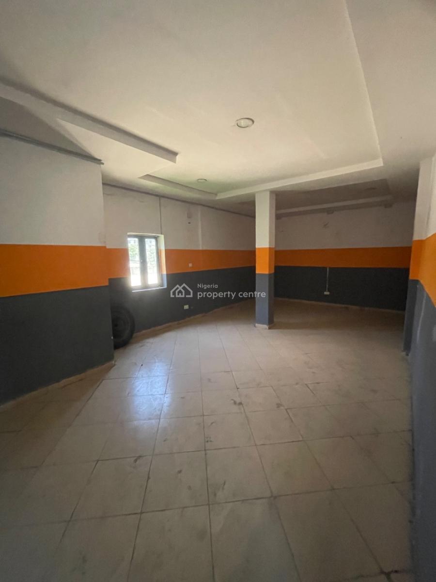176 Square Meters Space on The Express, Majek, Sangotedo, Ajah, Lagos, Plaza / Complex / Mall for Rent
