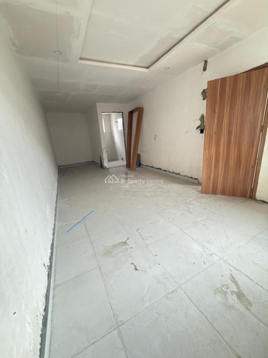 Top Floor Office Space, Orchid, Lekki, Lagos, Commercial Property for Sale