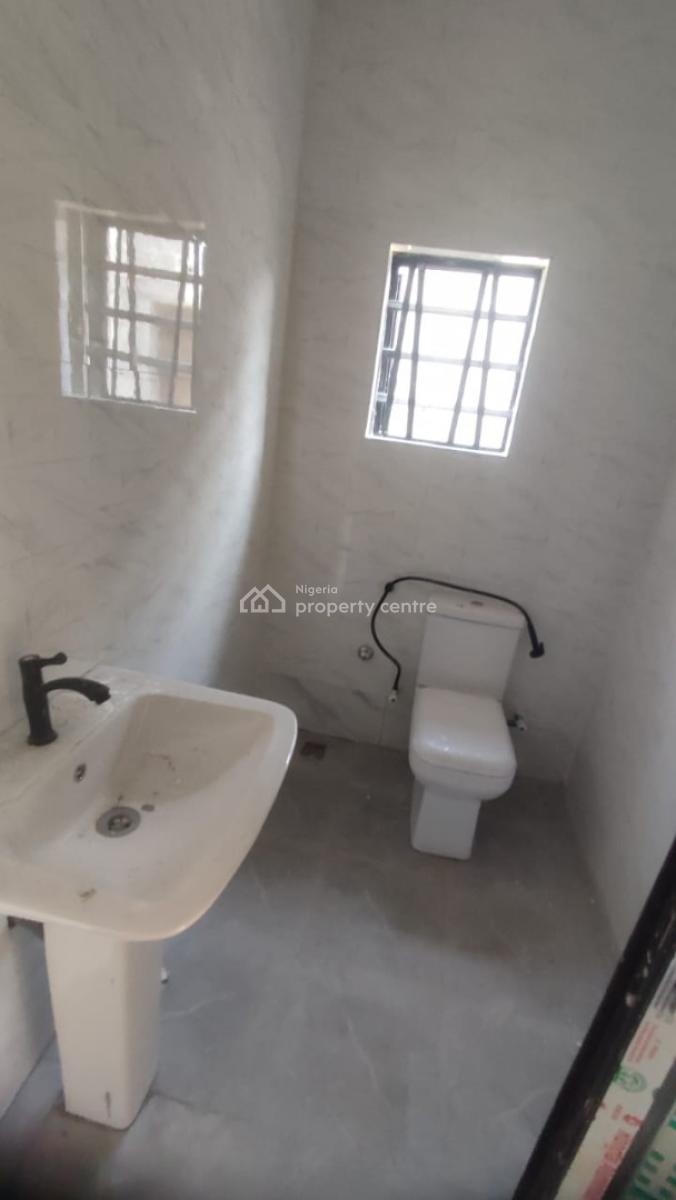 Newly Built 2 Bedroom Apartment, Lakowe, Ibeju Lekki, Lagos, Flat / Apartment for Rent