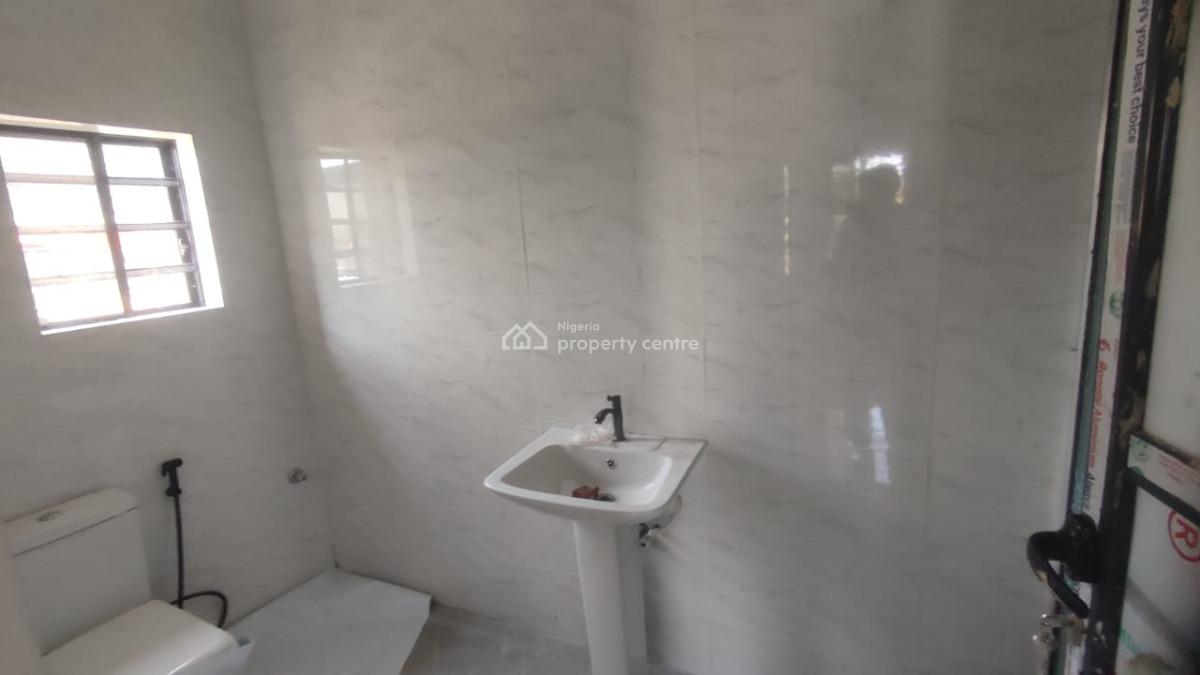 Newly Built 2 Bedroom Apartment, Lakowe, Ibeju Lekki, Lagos, Flat / Apartment for Rent